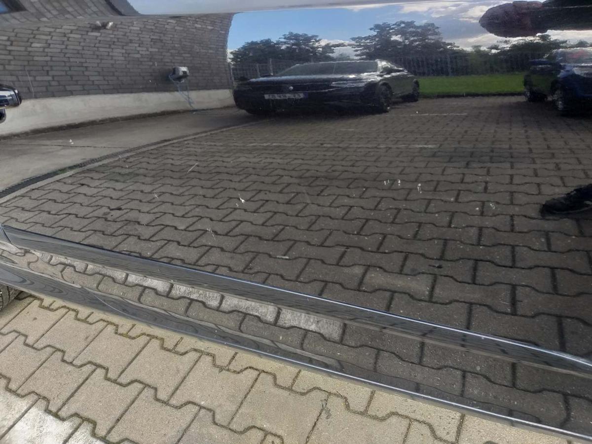 Opel Astra H GTC original Tür vorn rechts Z20R Saphirschwarz Rohbau Bj.2006